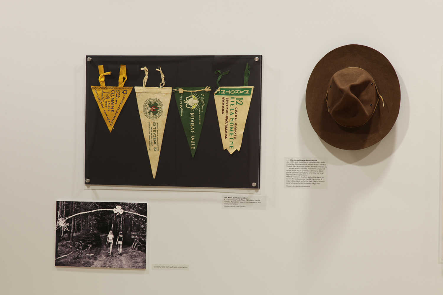 Latvieši pasaulē, izstāde LNB